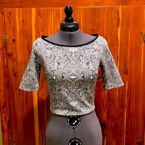 Express Paisley Top
